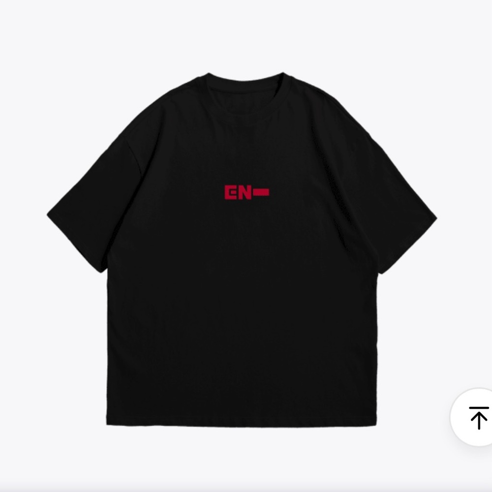 ENHYPEN KCON LA Short Sleeve Vintage T-Shirt Size Medium